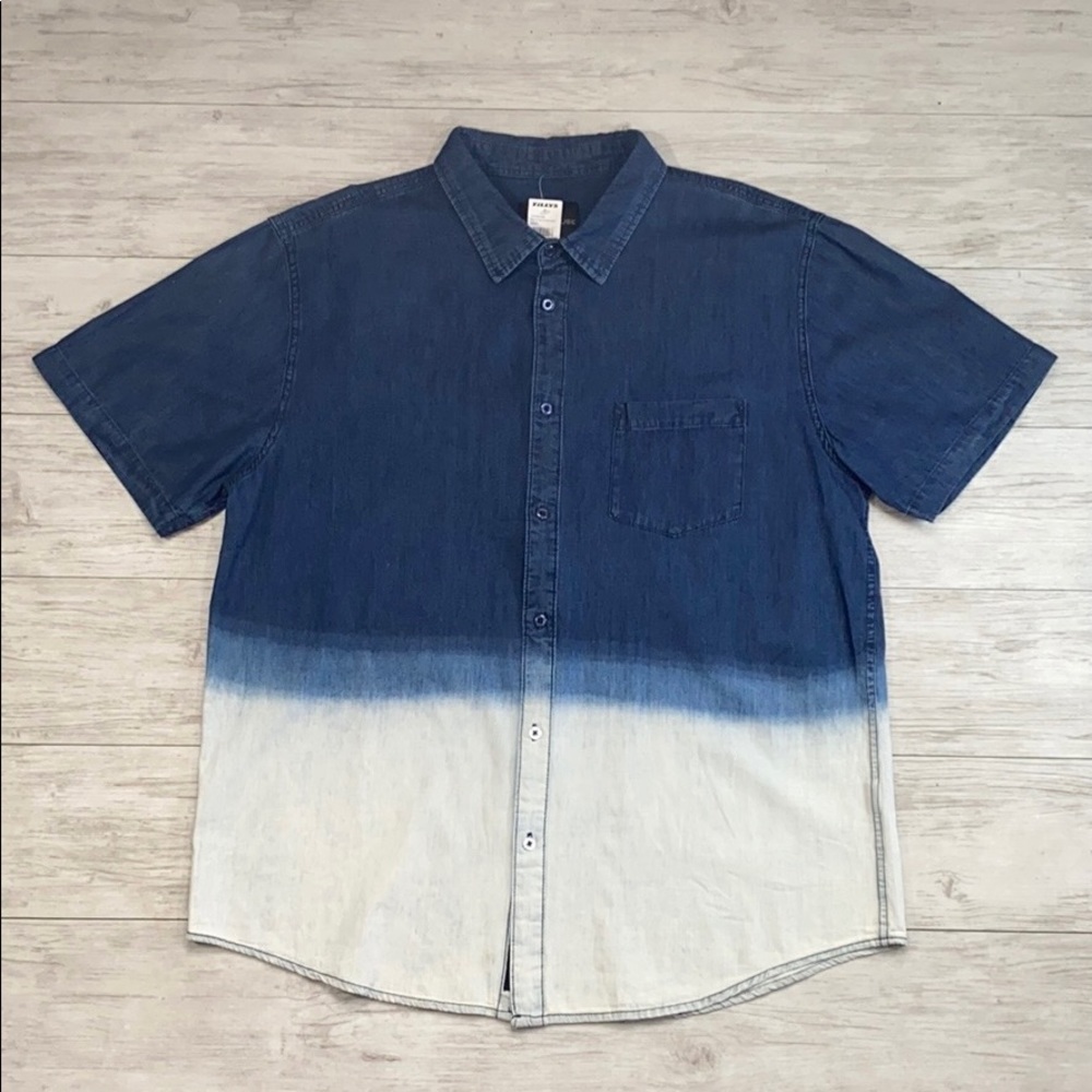Shouthouse Faded Bleach S/S Button-Up - Picture 3 of 4
